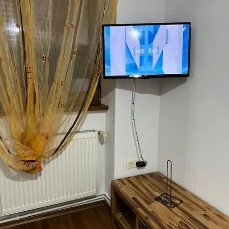 Apartment Iazi
